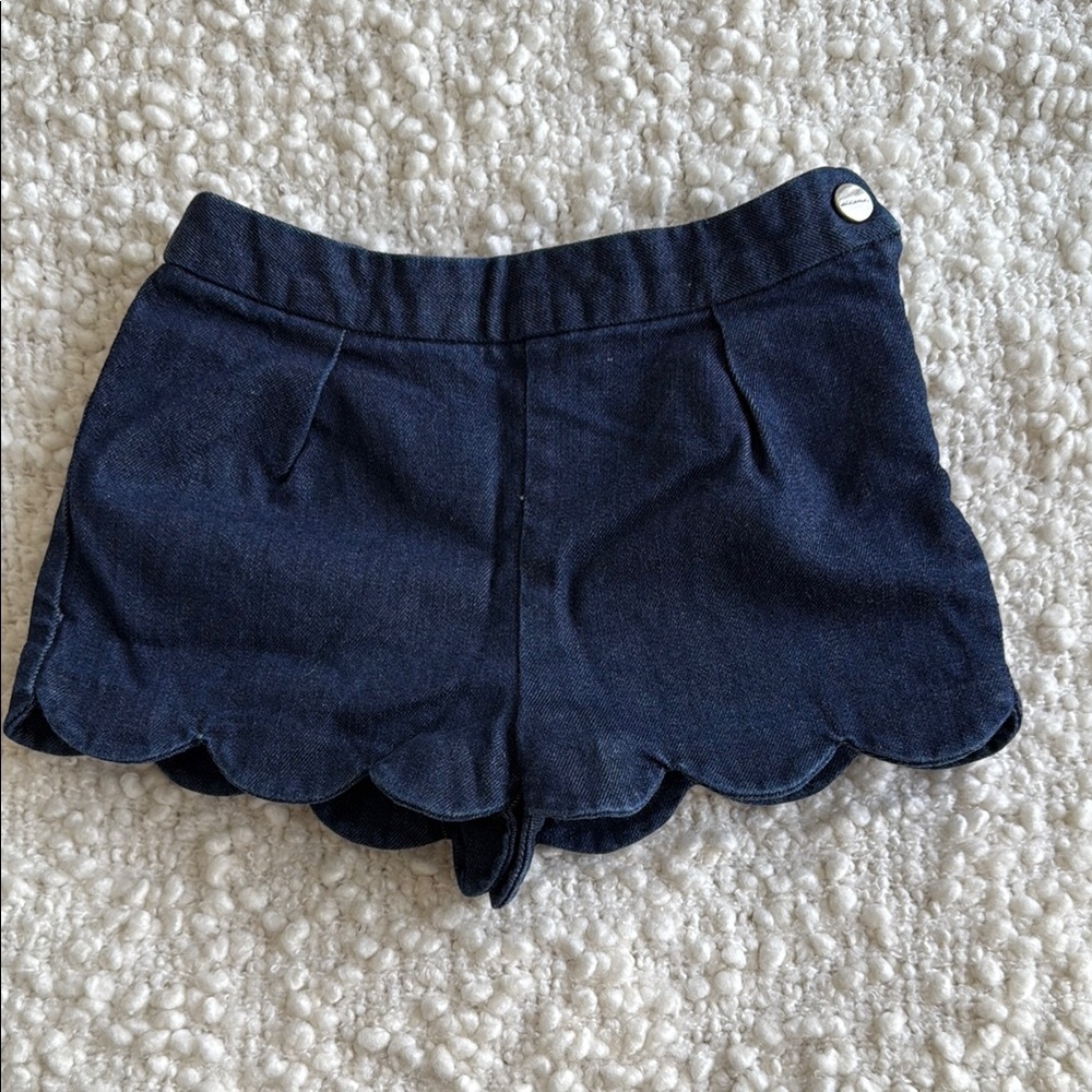 Jacadi scalloped shorts from Paris